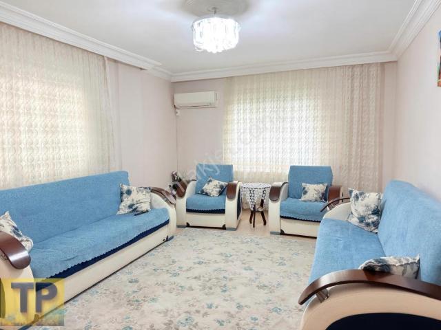 Tire Pınar Emlaktan Satılık 3+1 Ara Kat Daire