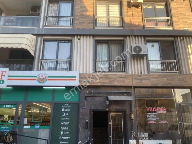Tire Satılık Daire 1+1 Ara Kat Sıfır Ayarında 3. Kat