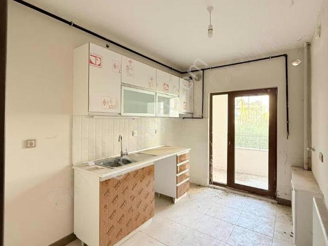 Tire Toki Konutlarında Sıfır Kiralık Daire