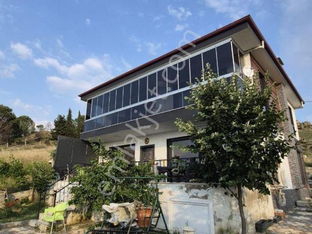 Tire'ye 5 Dakikalik Mesafede, Müstakil Tapulu Manzaralı Villa