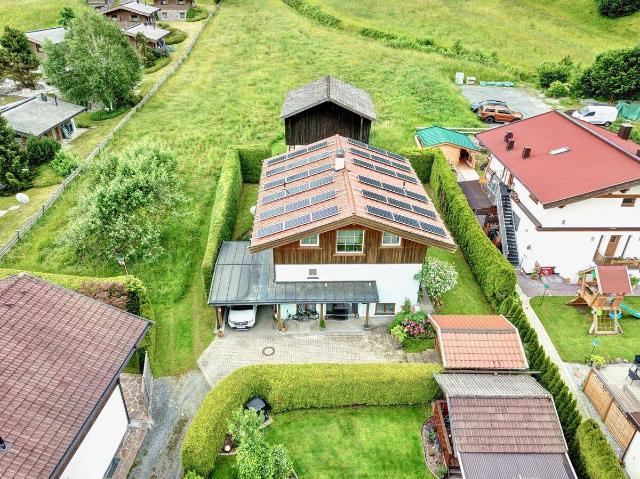 Tiroler Landhaus in Brixen im Thale Ski in Ski out! Familientraum