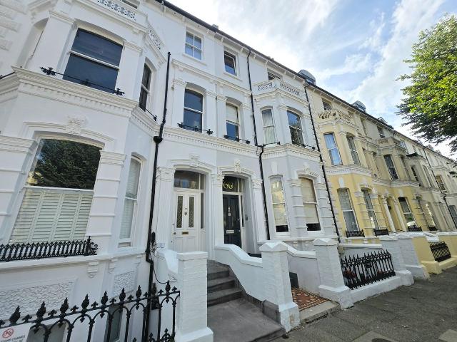 Tisbury Road, Hove BN3, 2 bed flat to rent, £1,550 pcm | PrimeLocation