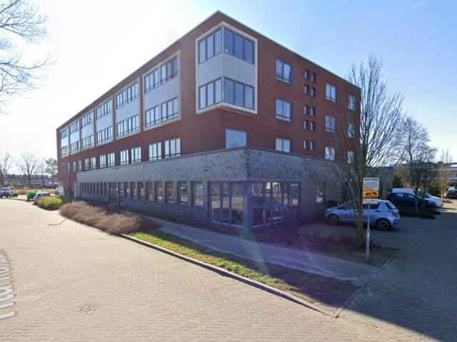 Titanialaan 88