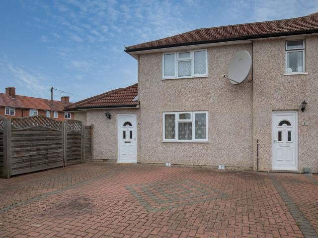 Titchfield Road, Carshalton SM5, 3 bed terraced house to rent, £2,000 pcm | PrimeLocation