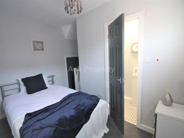Titchfield Street, Mansfield 1 bed in a house share to rent £520 pcm £120 pw