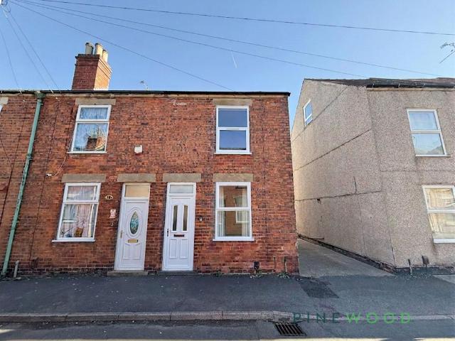 Titchfield Street, Mansfield NG19 2 bed end of terrace house to rent £900 pcm £208 pw