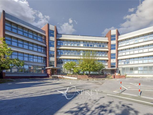 Tithe Barn Road, Wellingborough NN8, 2 bed flat to rent, £875 pcm | PrimeLocation
