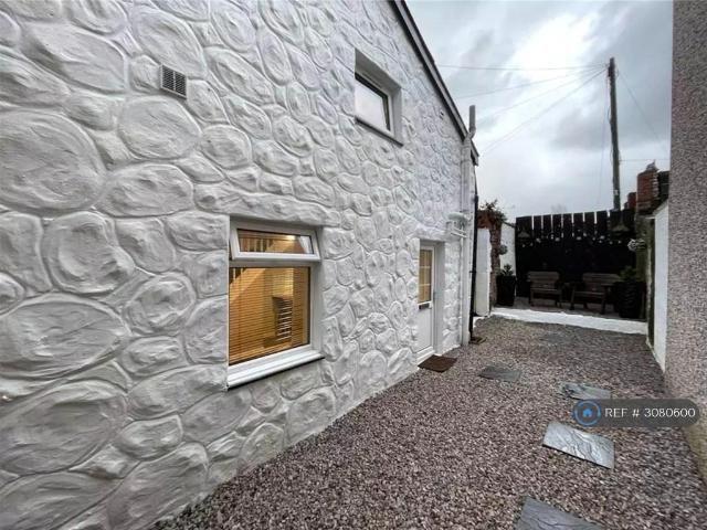 Tithebarn Street, Caernarfon, LL55 1 bed semi detached house to rent £700 pcm £162 pw