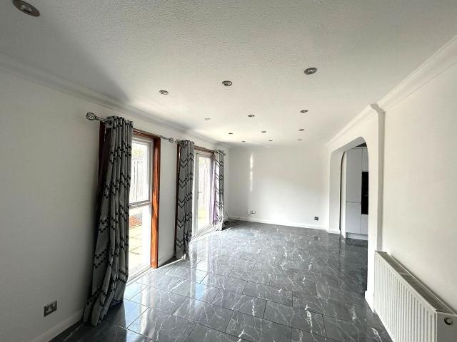 Tithelands, Harlow CM19, 3 bed terraced house to rent, £1,900 pcm | PrimeLocation