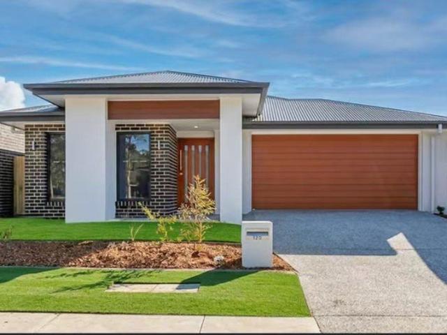 Titled Block in Prime Park Ridge