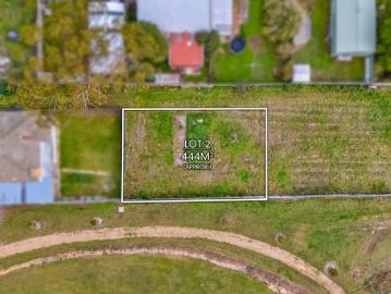 Titled Land In Canadian Awaiting Your Dream Home!
