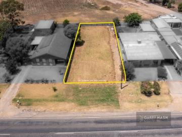 TITLED LAND READY TO BUILD NOW!