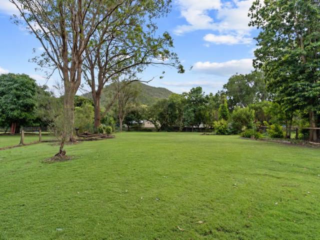 TITLED LARGE 2585m² BLOCK!