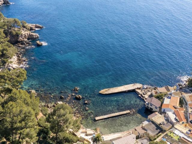 Titre: Propriété historique exceptionnelle en bord de mer 600m² La Garde