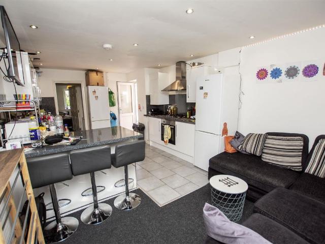 Tiverton Road, Birmingham B29, 7 bed shared accommodation to rent, £568 pcm | PrimeLocation