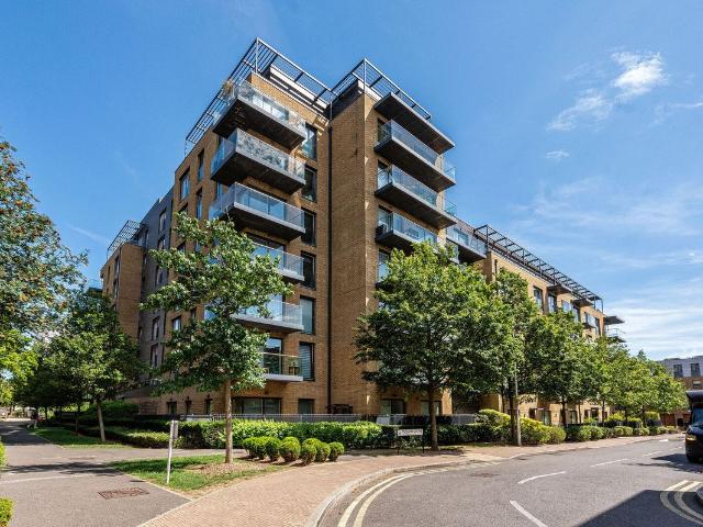 Tizzard Grove, Kidbrooke, London SE3, 2 bed flat to rent, £2,200 pcm | PrimeLocation