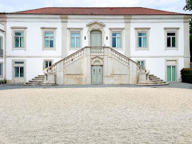 To Buy Moradia T3+1 C/Jardim | Belém | Restelo 266m² Belém