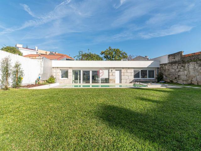 To Buy Moradia T4+1 | Porto | Aldoar 326m² Aldoar, Foz do Douro e Nevogilde