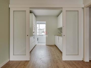 To Buy T2 C/Rendimento I Linda A Velha | Oeiras 75m² Algés, Linda a Velha e Cruz Quebrada Dafundo
