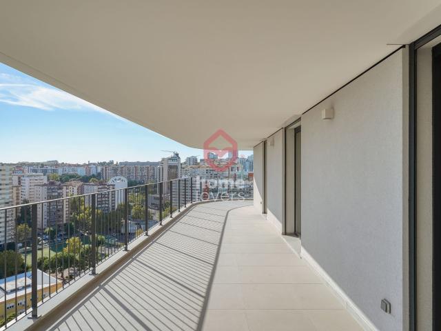 To Buy T4 Vista Rio| Oeiras | Miraflores 289m² Algés, Linda a Velha e Cruz Quebrada Dafundo