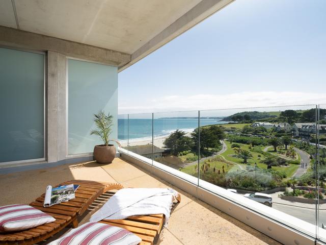 To Let 1 Bed Flat