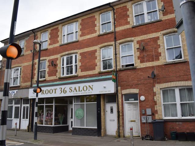 To Let! 1 bedroom flat Church Street, Ebbw Vale £500 PCM