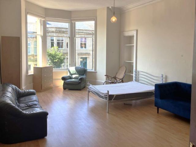 To Let 6 Bed Flat