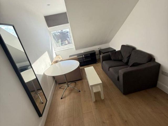 To Let: Grange House, Grange Road, Middlesbrough. TS1 5AU