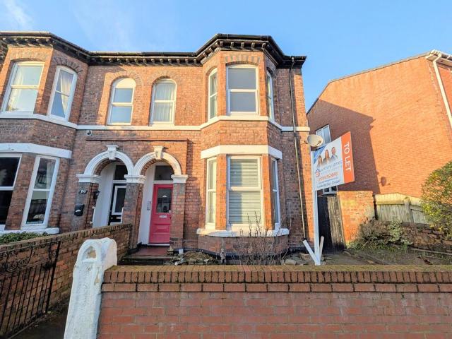 To Let Hawesside Street, Southport. 1 bed flat to rent £600 pcm £138 pw