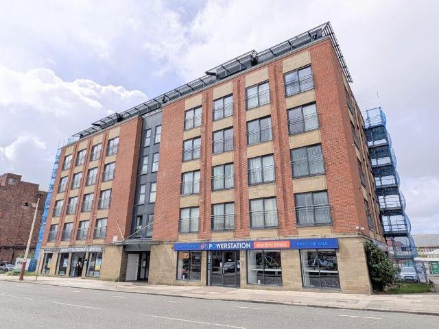To Let The Anchorage, Kingsway. 2 bed flat to rent £750 pcm £173 pw