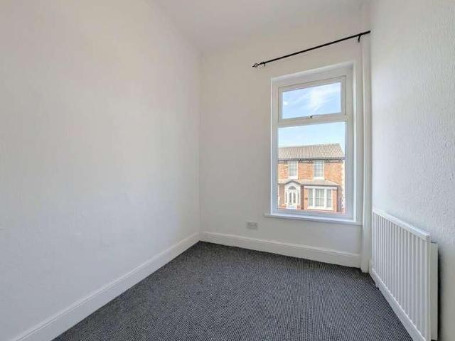 To Let Tulketh Street, Southport, Pr Two Bed Apt, PR8