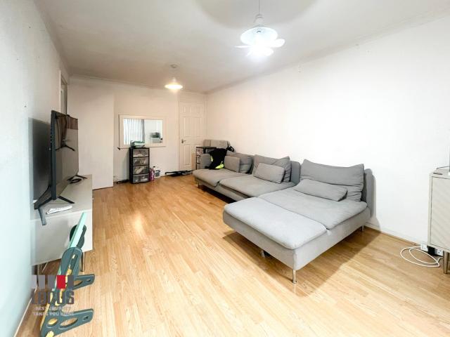 To Rent Fishers Close, Waltham Cross/Hertfordshire, London, EN8 £1,800 pcm Tenancy Info