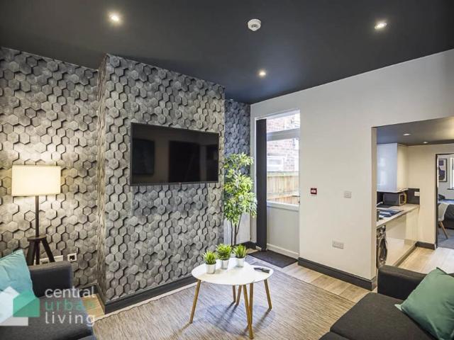 To Rent Gladstone Avenue, *Available From August 2027 6 Bedrooms*, Chester