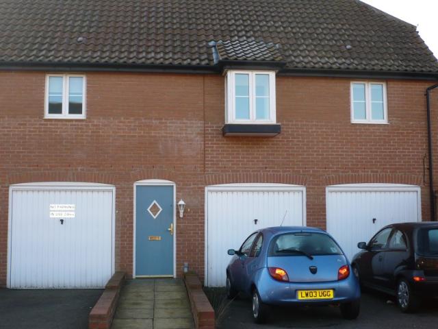 To Rent Horsa Gardens, Hatfield, AL10 £1,350 pcm