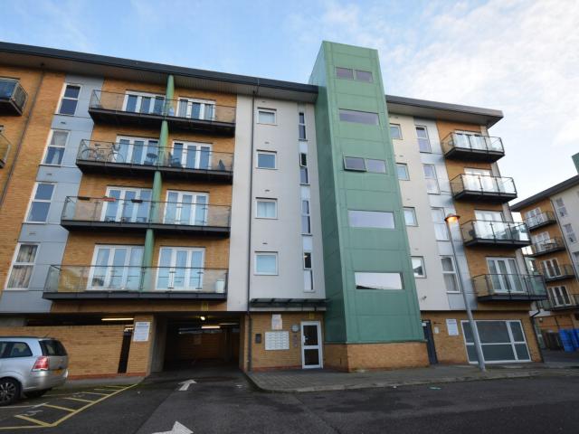 To Rent Parkhouse Court, Hatfield, AL10 Fixed Price £1,675 pcm
