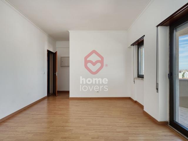 TO RENT * T1 | LISBOA | CAMPO PEQUENO