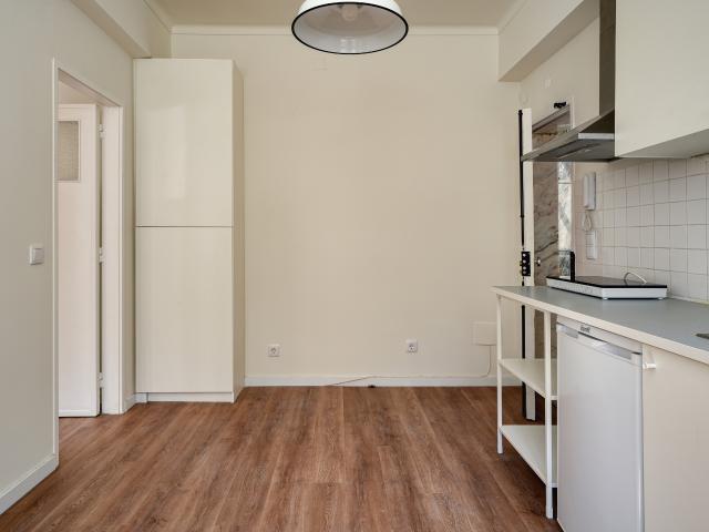 TO RENT T1 LISBOA LAPA