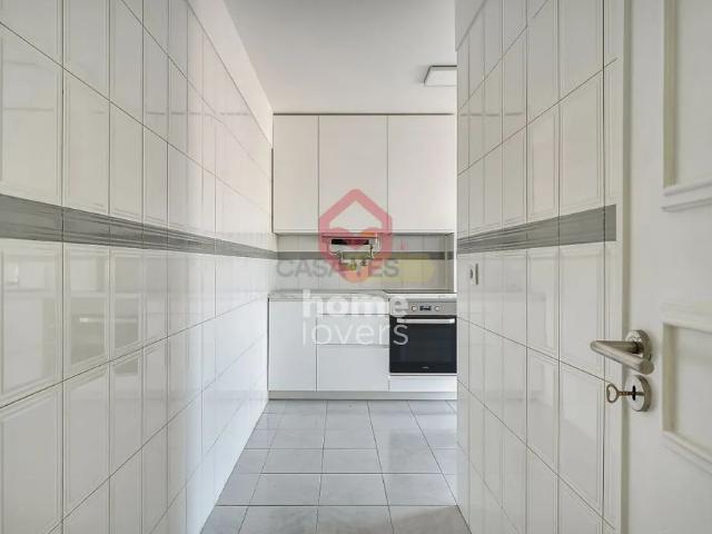 TO RENT * T1 + TERRAÇO | CASCAIS | SASSOEIROS
