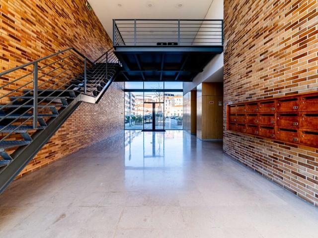 TO RENT T2 LISBON ALCÂNTARA
