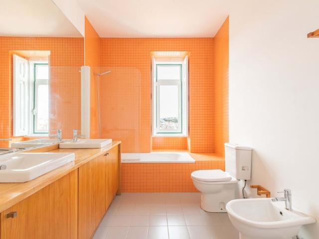 TO RENT T2 RIVER VIEW LISBON CASTLE