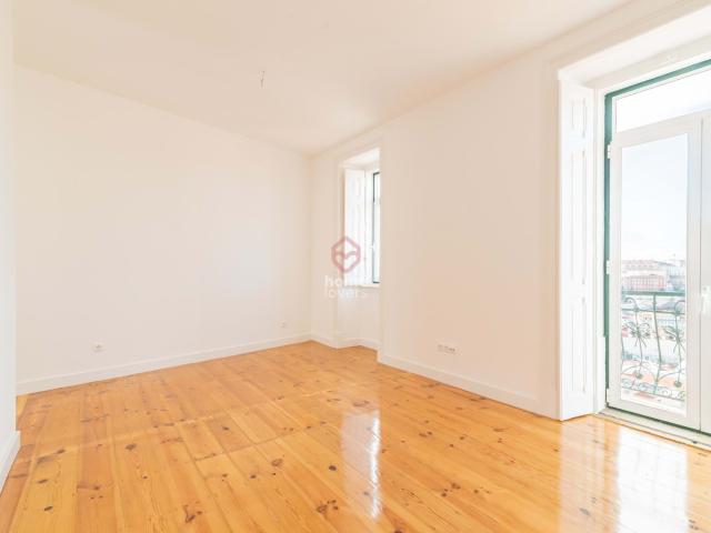 TO RENT * T2 VISTA RIO | LISBOA | CASTELO