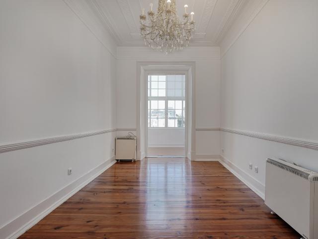 TO RENT T2 +1 LISBOA MARQUÊS DE POMBAL