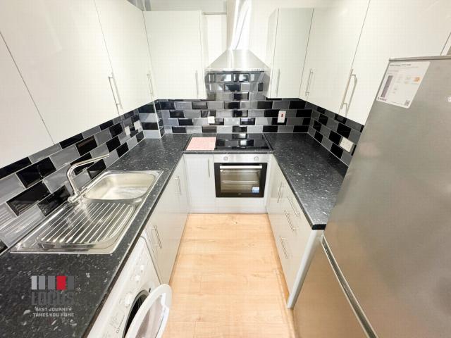 To Rent Tennyson Close, Ponders End, London, EN3 Must be seen £1,400 pcm Tenancy Info