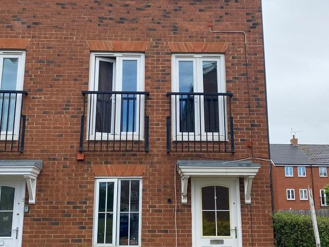 To Rent Tiger Moth Way, Hatfield, AL10 £2,750 pcm