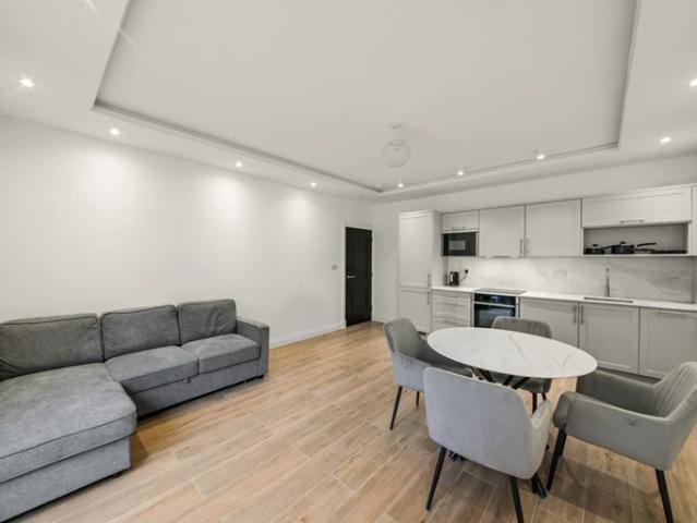 To Rent Uxbridge Road, Hanwell, London, W7
