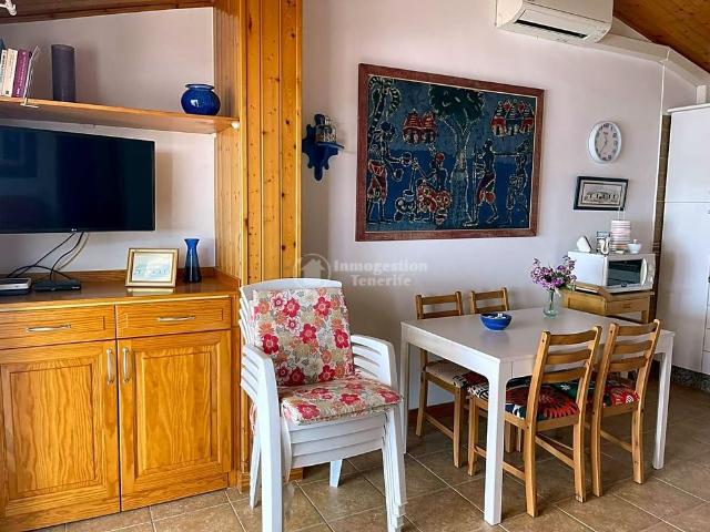 To rent 1 bedroom beach front house in Las Galletas