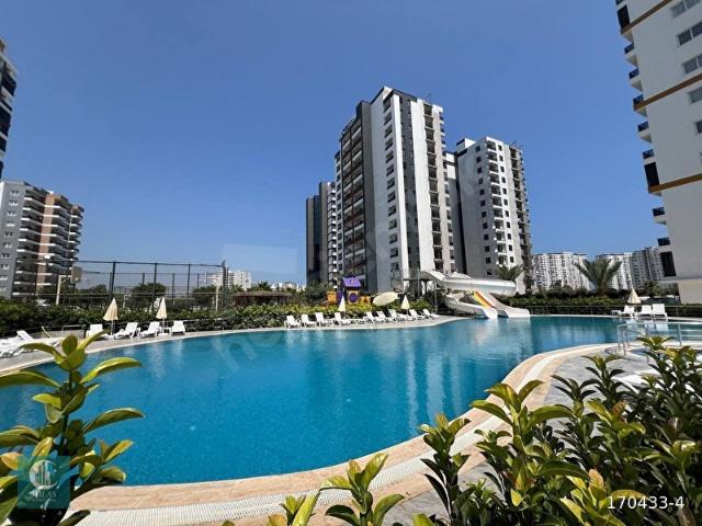 Tömük'te Denize 350m, Premium Sitede Bağımsız Mutfak Lüks Daire