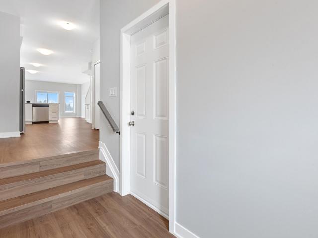 Tom Gavinski Street | Winner Townhomes Winner | Inside Unit Apartment for Rent