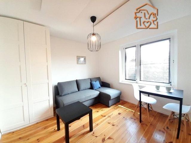 Tomasza 5, Brynów, jasne studio, pet friendly Katowice