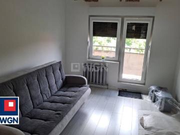 Przestronne 2 pokoje po remoncie, balkon, pełne wyposażenie